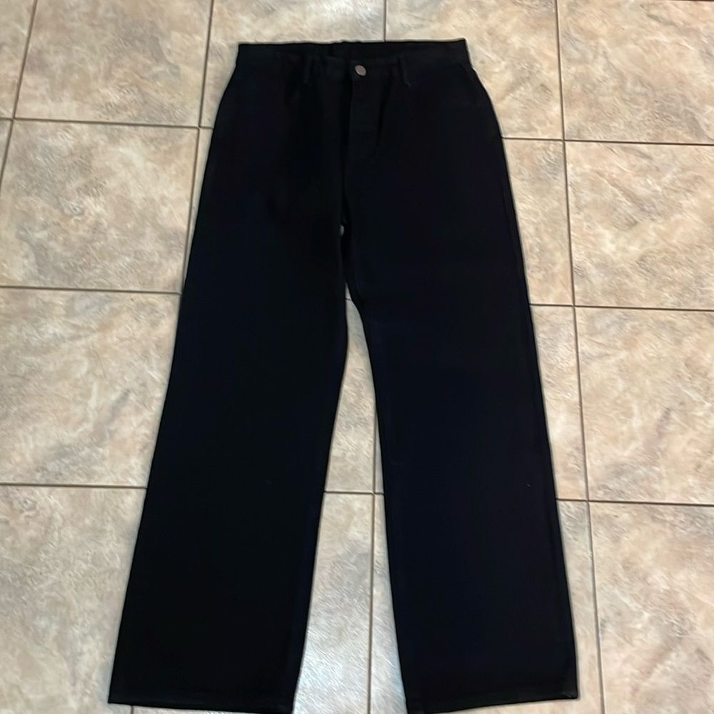 NWOT unbranded Black women’s jeans size large